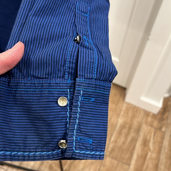 Roar western top cowgirl chic! - Picture 13 of 14